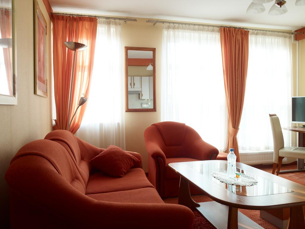 Hotel Atrium Nowy Tomyśl Pokoj fotografie