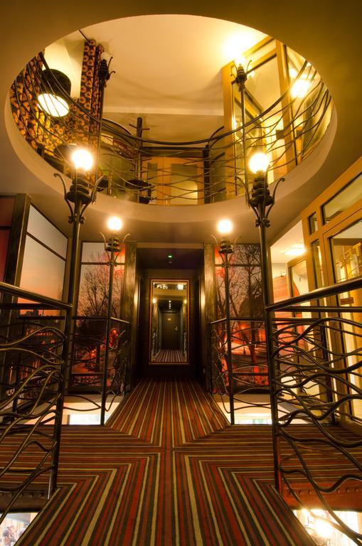 Hotel Atrium Nowy Tomyśl Exteriér fotografie